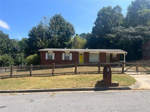 673 Lyric Way Nw, Atlanta, GA, 30318-6053 | Card Image