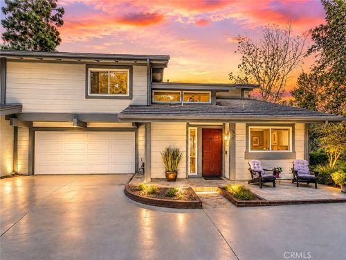 7300 E Singingwood Dr, Anaheim, CA, 92808-1701 | Card Image