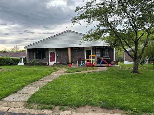 2723 Kingston Dr, Harrison Twp, PA, 15065 | Card Image