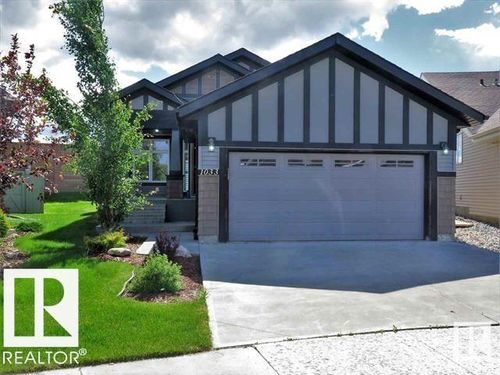 1033 Chahley Lane Nw, Edmonton, AB, T6M0K5 | Card Image