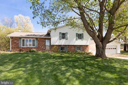 17605 Grace Rd, HAMPSTEAD, MD, 21074-2916 | Card Image