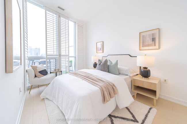 10 - 38 Dan Leckie Way, Condo with 2 bedrooms, 1 bathrooms and null parking in Toronto ON | Image 14