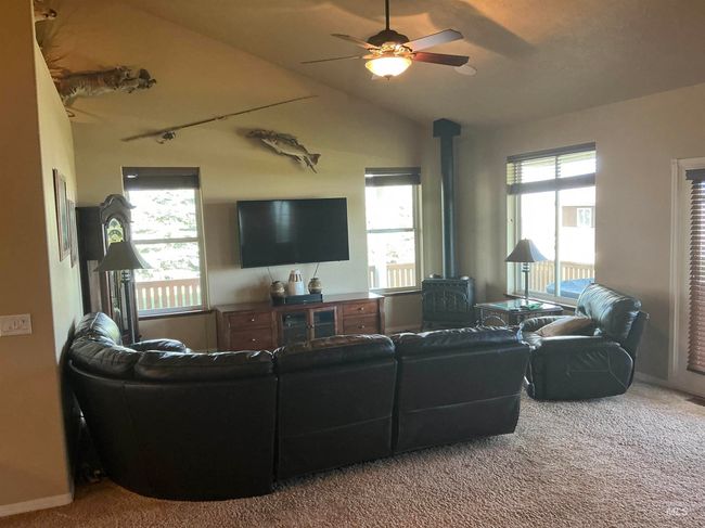 1852 E 4400 N, House other with 3 bedrooms, 3 bathrooms and 3 parking in Buhl ID | Image 12