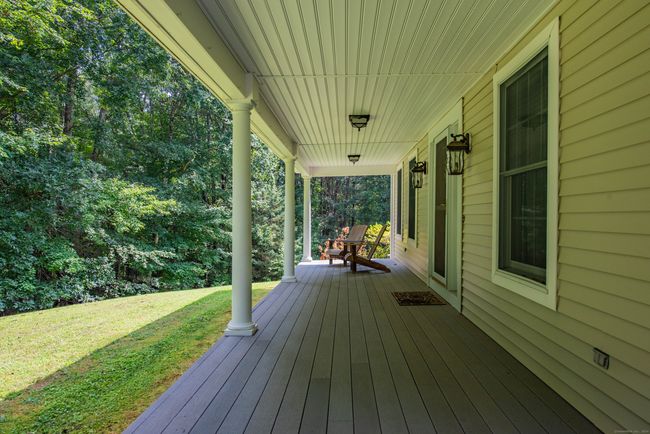 67 Town Line Rd, House other with 3 bedrooms, 3 bathrooms and null parking in Harwinton CT | Image 11