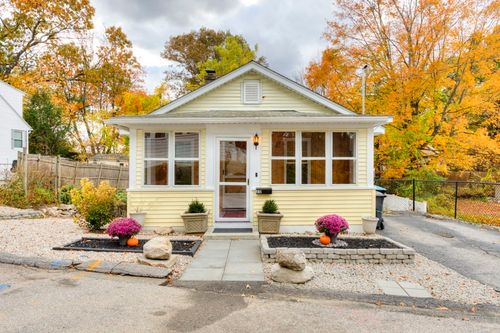 20 Alpine Trl, Auburn, MA, 01501-2114 | Card Image