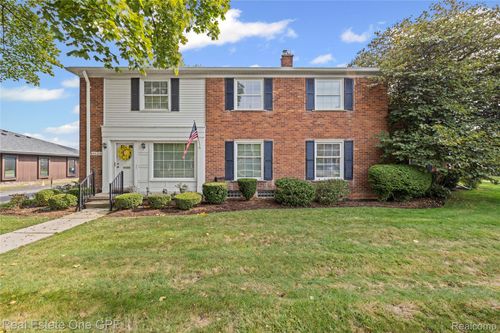1-650 Cadieux Rd, Grosse Pointe, MI, 48230-1510 | Card Image
