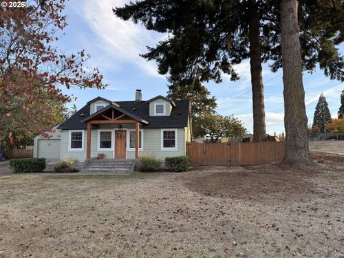 5811 Ne 47th St, Vancouver, WA, 98661-2927 | Card Image