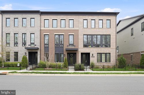 20246 Northpark Drive, ASHBURN, VA, 20147 | Card Image