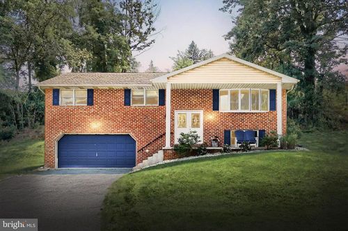 1298 Toann Rd, York, PA, 17403-3028 | Card Image