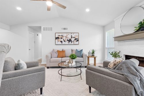 212 Mapleridge Dr, Rockwall, TX, 75032-5617 | Card Image