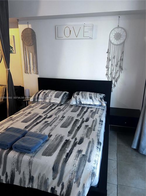 1707-1750 N Bayshore Drive, Miami, FL, 33132 | Card Image