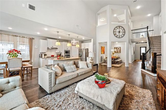 3419 Cabernet Shores Dr, House other with 5 bedrooms, 4 bathrooms and 3 parking in Fulshear TX | Image 8