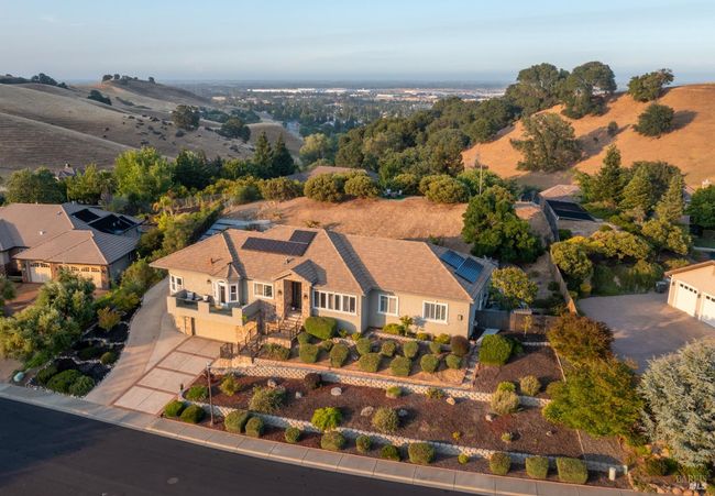 6141 N Vine Street, House other with 4 bedrooms, 3 bathrooms and 2 parking in Vacaville CA | Image 52