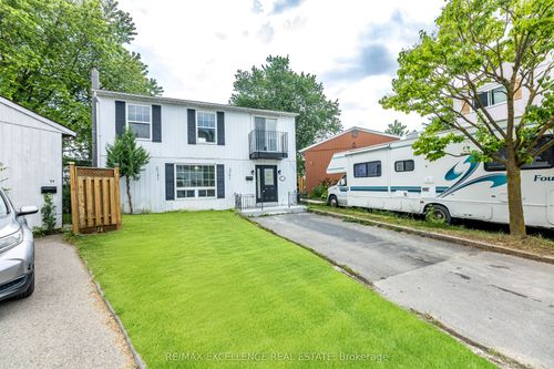 20 Hedgeson Crt, Brampton, ON, L6S1P2 | Card Image