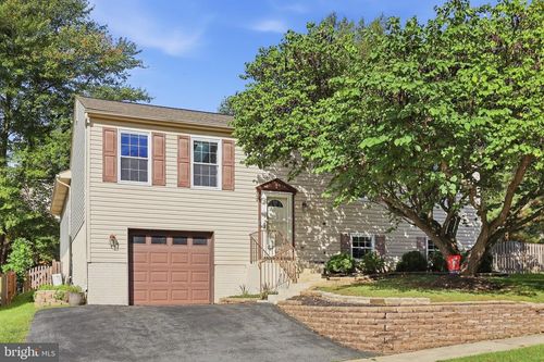24306 Preakness Dr, DAMASCUS, MD, 20872-2182 | Card Image