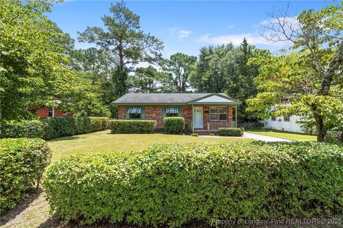 1109 Chesterfield Dr, Fayetteville, NC, 28305-5507 | Card Image