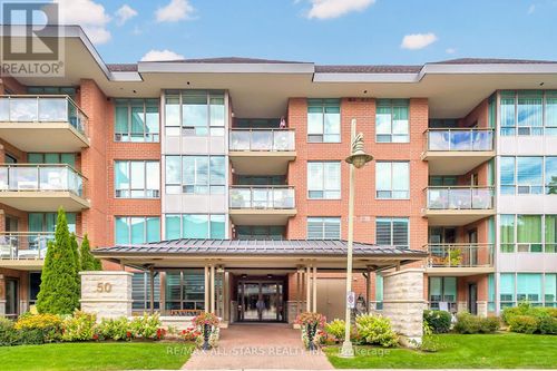 211-50 The Boardwalk Way, Markham (Greensborough), ON, L6E1B6 | Card Image