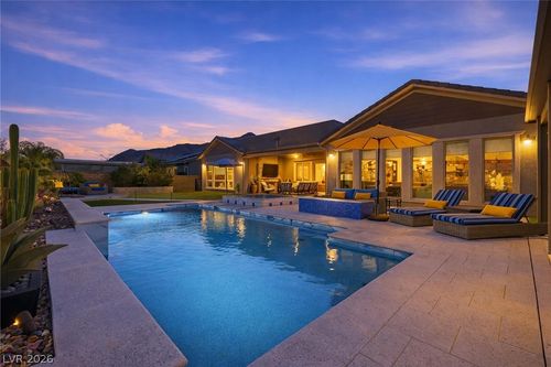 3101 Reverence Heights Ln, Las Vegas, NV, 89138-6207 | Card Image