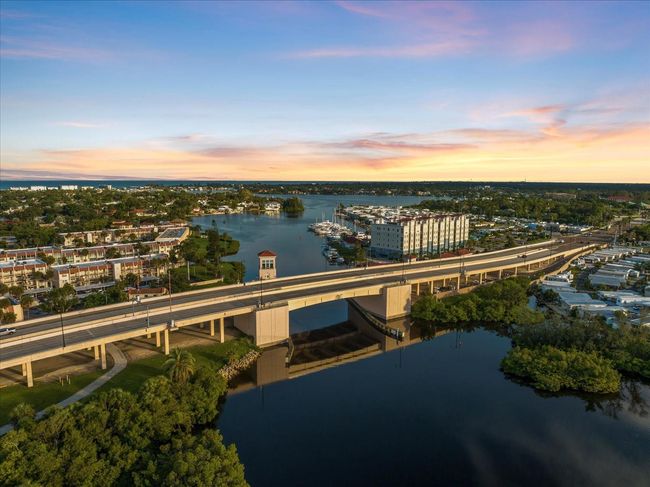 APT-213 - 400 Base Ave E, Condo with 2 bedrooms, 2 bathrooms and null parking in VENICE FL | Image 26