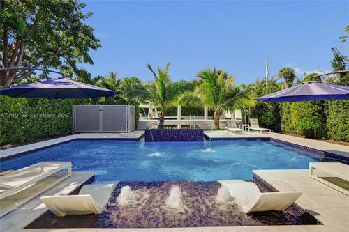 7640 Bayside Ln, Miami Beach, FL, 33141 | Card Image