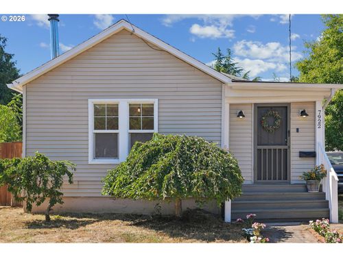 7922 N Ivanhoe St, Portland, OR, 97203 | Card Image
