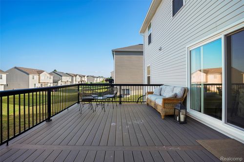 310 Alhambra St, Pontiac, MI, 48341-1090 | Card Image