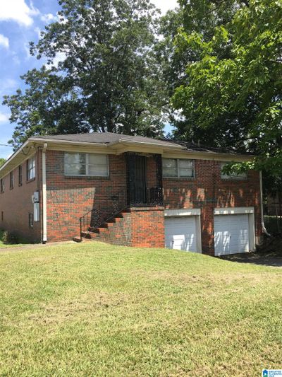 2320 16 Th Street, House other with 3 bedrooms, 2 bathrooms and null parking in BIRMINGHAM AL | Image 2