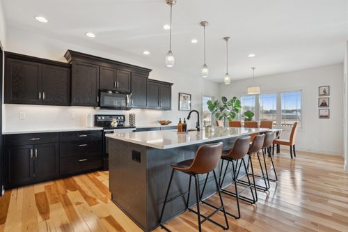 2274 185th Ave, Manchester, IA, 52057-8628 | Card Image