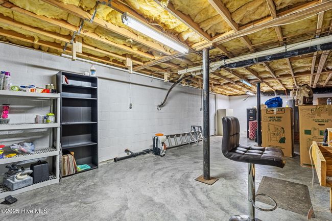 Basement | Image 34