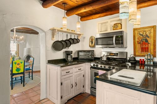 b-2 Camino Las Cuatas, Santa Fe, NM, 87506-0046 | Card Image