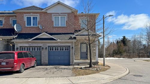 13-56 N Lake Rd, Richmond Hill, ON, L4E0G5 | Card Image