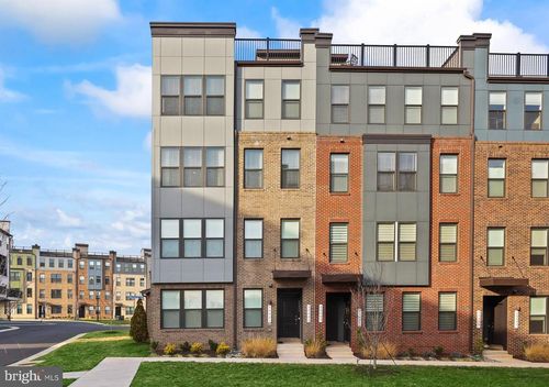 44483 Wolfhound Square, ASHBURN, VA, 20147 | Card Image