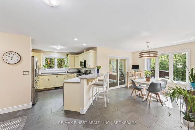 5885 Davey Dr, House other with 4 bedrooms, 4 bathrooms and 10 parking in Verona ON | Image 24