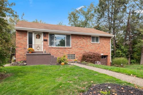 3000 Fadette St, Pittsburgh, PA, 15204-2226 | Card Image