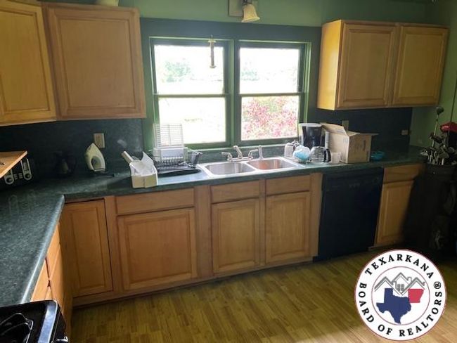 3134 &amp; 3138 Fm 1398, Home with 2 bedrooms, 1 bathrooms and null parking in Hooks TX | Image 12