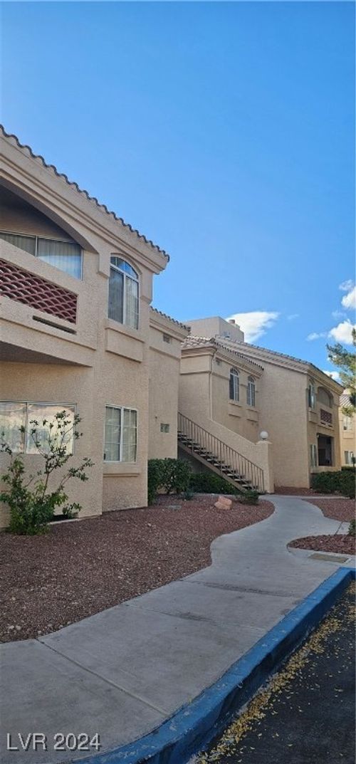 1020-7400 W Flamingo Rd, Las Vegas, NV, 89147-4364 | Card Image