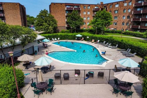 unit-405-720 Wellington Ave, Elk Grove Village, IL, 60007-3344 | Card Image