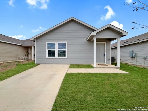 6954 Biotite Ridge, San Antonio, TX, 78223 | Card Image