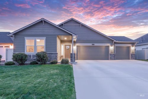 4657 S Zopiro Ave, Meridian, ID, 83642-5352 | Card Image