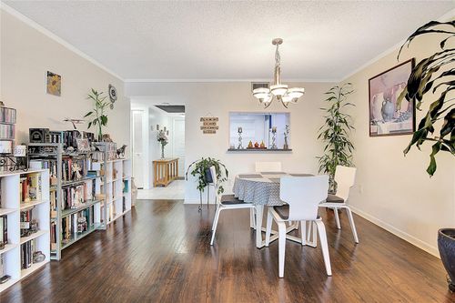 apt-302-1100 Colony Point Cir, Pembroke Pines, FL, 33026-2933 | Card Image