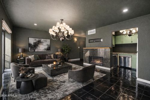 e-1018 E Osborn Rd, Phoenix, AZ, 85014-5295 | Card Image