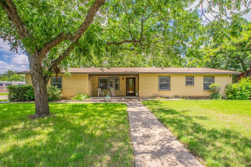 137 Taos Dr, Woodway, TX, 76712-3846 | Card Image