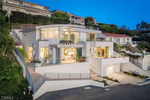 640 Temple Hills Dr, Laguna Beach, CA, 92651-2631 | Card Image