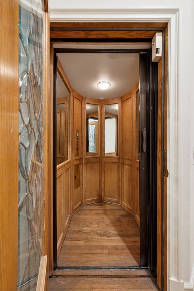 Elevator | Image 23