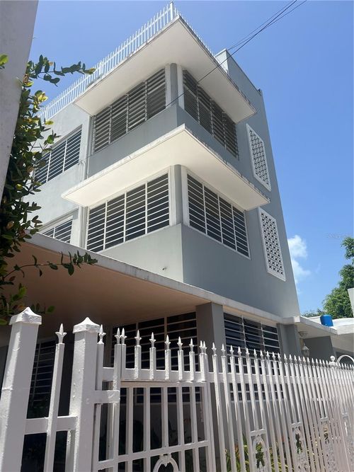 1510 Calle Las Marias, San Juan, PR, 00911-1674 | Card Image