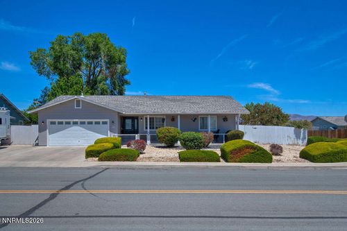 186 Jennys Ln, Fernley, NV, 89408-8415 | Card Image