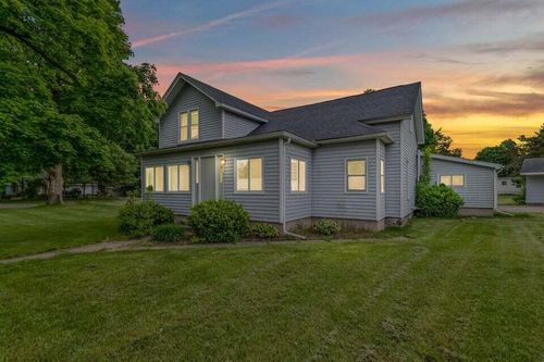 401 Saint Joseph St, Union City, MI, 49094-1244 | Card Image