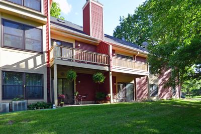 D - 15560 26th Avenue N, Condo with 2 bedrooms, 1 bathrooms and null parking in Plymouth MN | Image 2