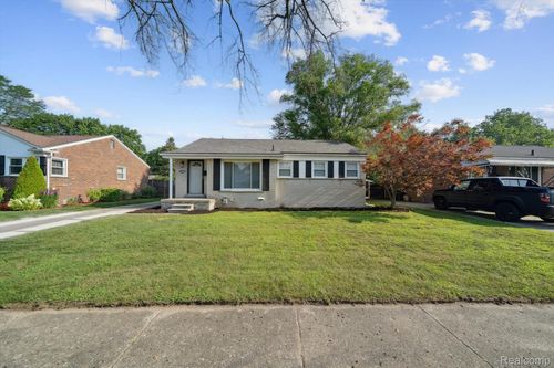 29646 Robert Dr, Livonia, MI, 48150-3048 | Card Image