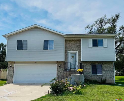 401 Nw 16th St, Lincoln, NE, 68528-1230 | Card Image